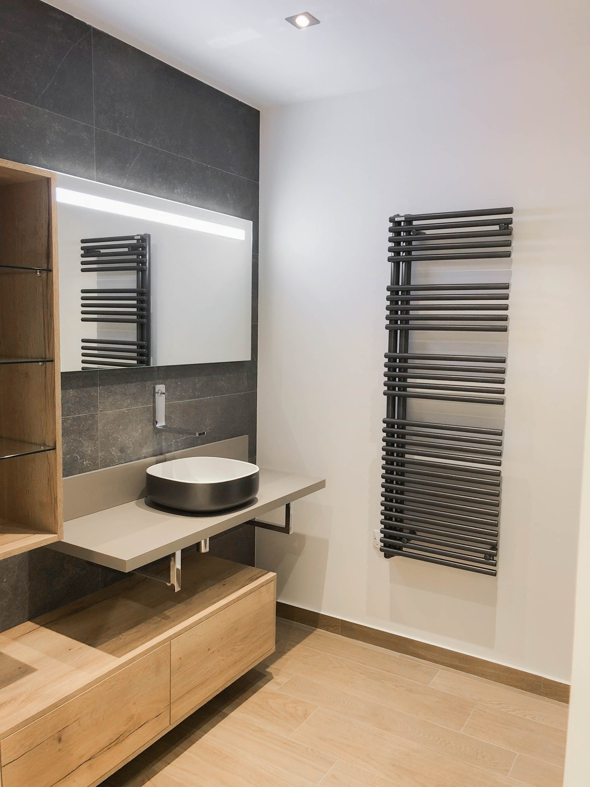 Trouver un artisan qualifié pour la rénovation de salle de bain à Asnières sur Seine spécialiste de la rénovation de salle de bain à asnières, votre artisan réalise des travaux sur mesure pour moderniser et valoriser votre espace. devis gratuit et conseils personnalisés.