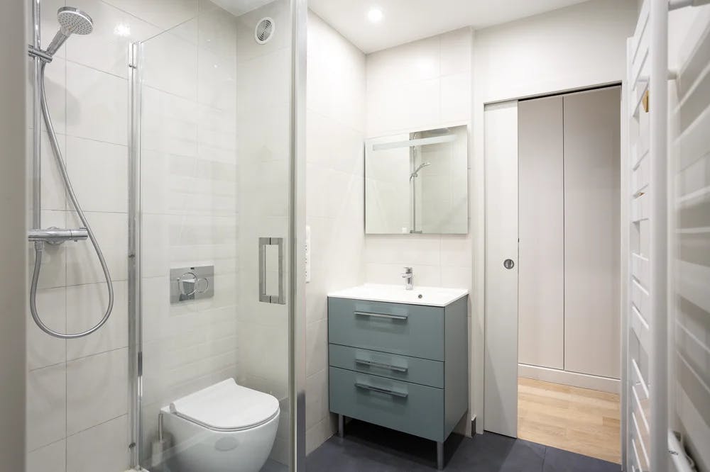 Devis rénovation salle de bain gratuit Asnières sur Seine 92600 obtenez votre devis gratuit pour la rénovation ou l’aménagement de salle de bain à asnières. comparez les offres de professionnels qualifiés et réalisez vos projets sereinement !