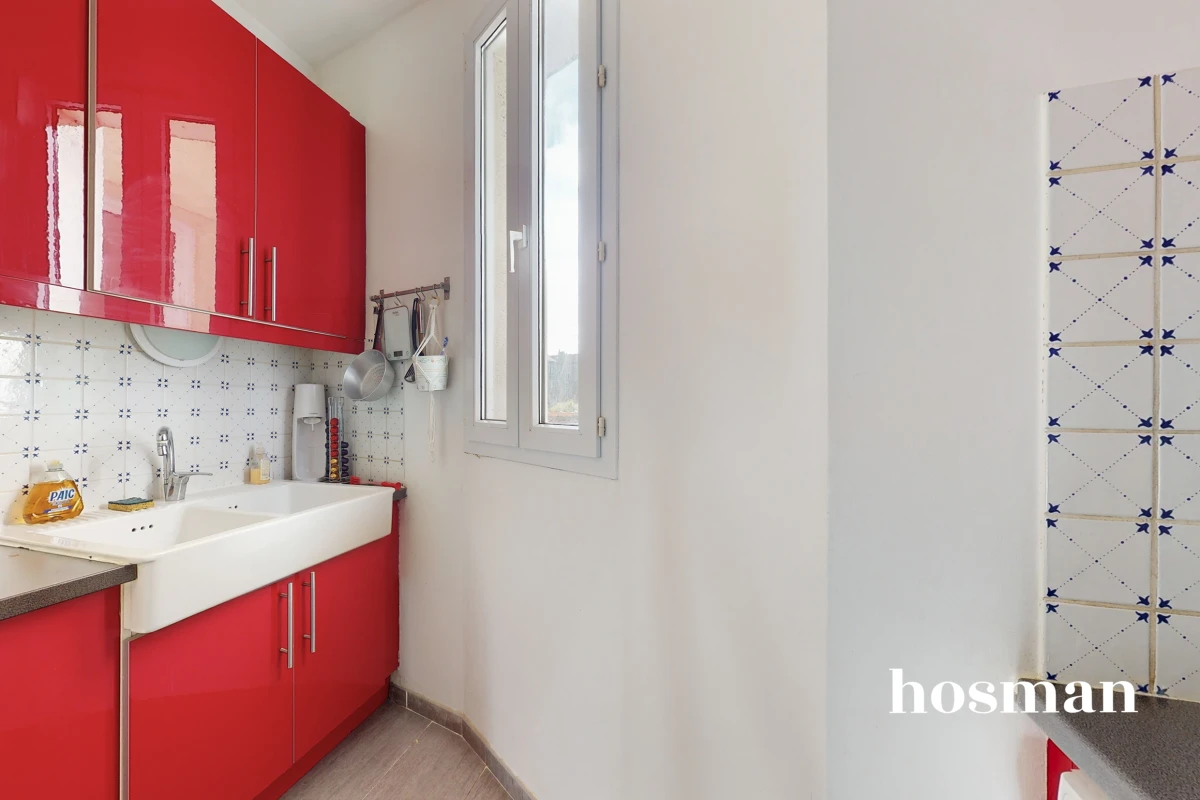 obtenez une estimation précise de vos travaux d’électricité à asnières-sur-seine (92600). comparez les tarifs et trouvez un électricien qualifié rapidement pour tous vos besoins d'installation ou de rénovation électrique.