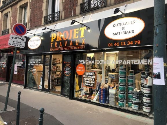 pose papier peint Asnières sur Seine découvrez notre sélection de papiers peints à asnières : designs modernes, classiques et tendances pour sublimer votre intérieur. qualité, conseils et livraison rapide !