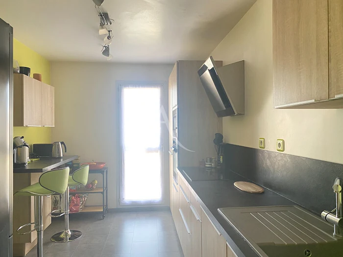 Prix rénovation peinture appartement Asnières sur Seine 92600 découvrez le prix de la rénovation peinture à asnières : tarifs au m², devis personnalisés, conseils d’experts pour tous vos travaux de peinture intérieure ou extérieure.