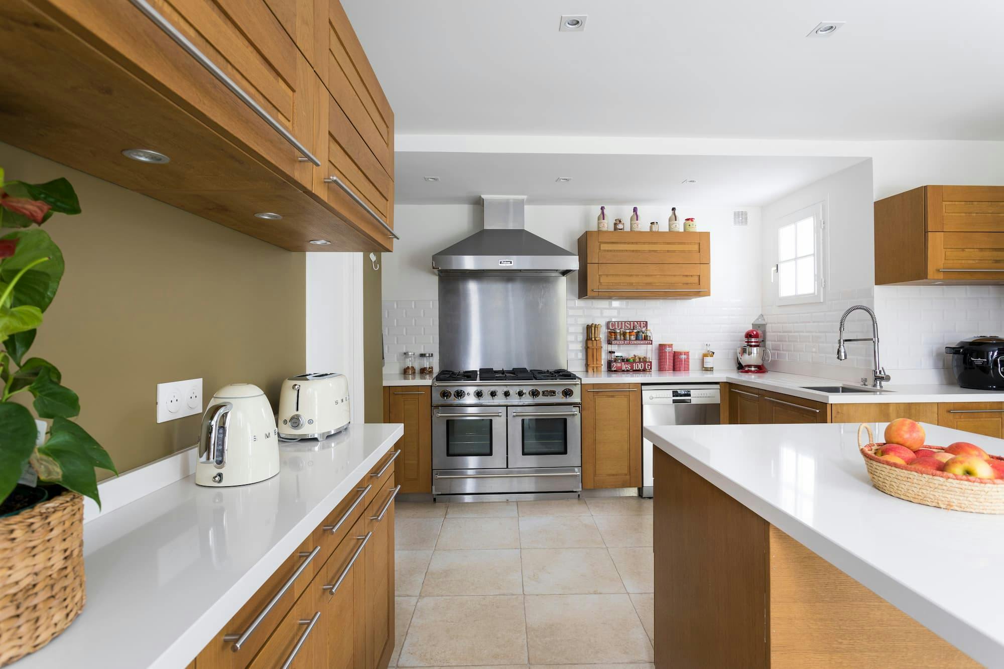 d&eacute;couvrez nos conseils et solutions pour r&eacute;ussir votre projet de r&eacute;novation : id&eacute;es, astuces et experts pour transformer votre int&eacute;rieur ou ext&eacute;rieur selon vos envies.