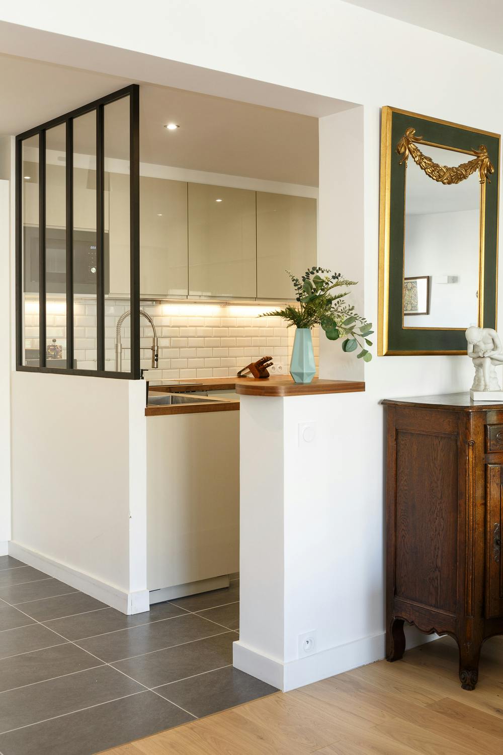 confiez vos travaux de r&eacute;novation &agrave; asni&egrave;res et dans le 75015 &agrave; une &eacute;quipe professionnelle. r&eacute;novation d