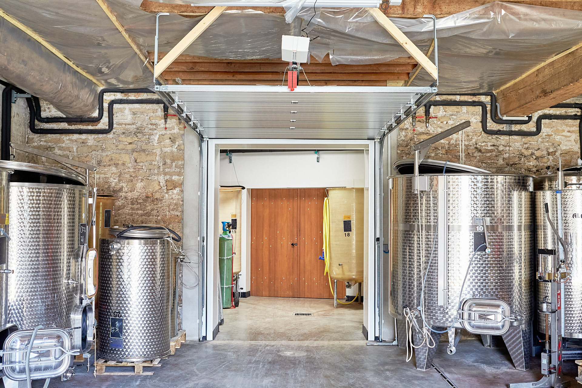 d&eacute;couvrez nos conseils et solutions pour la r&eacute;novation de b&acirc;timent : am&eacute;lioration &eacute;nerg&eacute;tique, modernisation, travaux de r&eacute;novation int&eacute;rieure et ext&eacute;rieure. optimisez la valeur et le confort de votre bien immobilier.