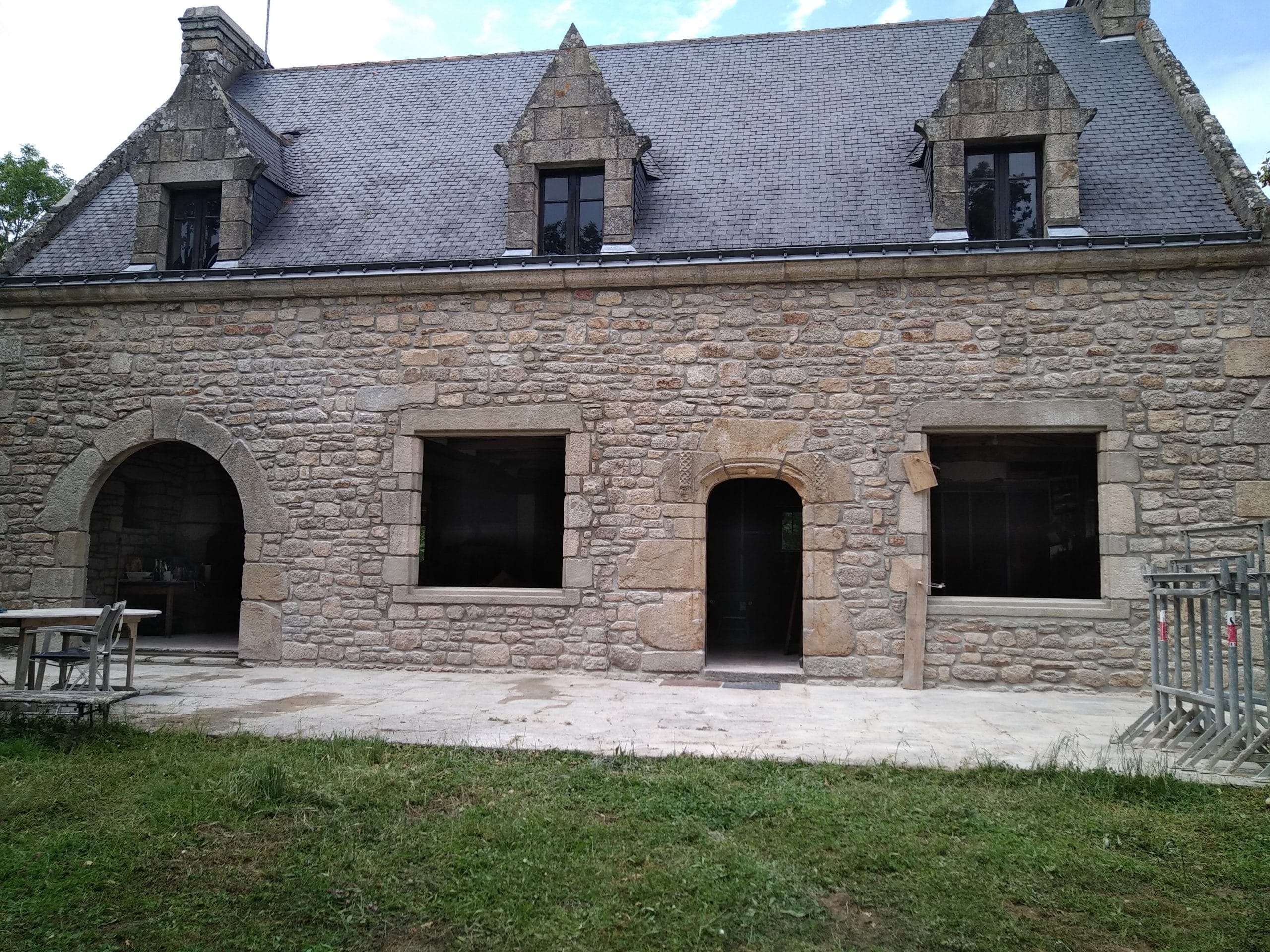 d&eacute;couvrez nos conseils et id&eacute;es pour la r&eacute;novation de maison : travaux, am&eacute;nagements, budget, astuces et inspirations pour transformer votre int&eacute;rieur en un espace moderne et confortable.