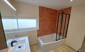 Rénovation salle de bain rapide Asnières sur Seine 92600 confiez la rénovation de votre salle de bain à asnières à des professionnels qualifiés. conseils personnalisés, matériaux de qualité et travaux soignés pour un résultat à la hauteur de vos attentes.