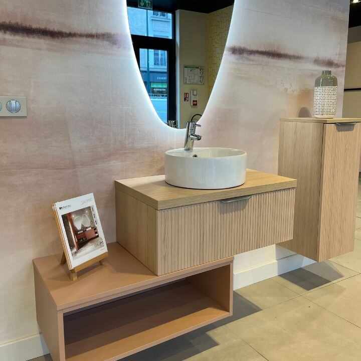 vous souhaitez r&eacute;nover votre salle de bain &agrave; asni&egrave;res ? d&eacute;couvrez nos solutions sur-mesure pour moderniser votre espace avec des mat&eacute;riaux de qualit&eacute; et un accompagnement personnalis&eacute;.