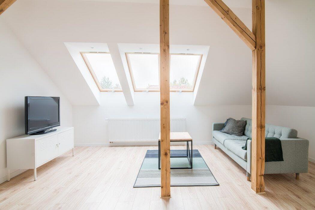 optimisez l’espace de votre maison à asnières grâce à l’aménagement de combles. découvrez nos solutions pour créer une pièce lumineuse, confortable et sur-mesure, parfaitement adaptée à vos besoins.