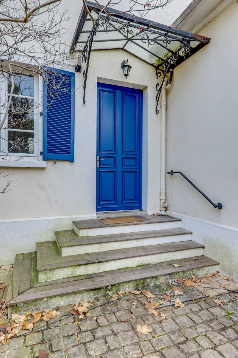 d&eacute;couvrez un artisan sp&eacute;cialis&eacute; dans la pose et la r&eacute;novation de fen&ecirc;tres &agrave; asni&egrave;res. profitez d&rsquo;un service sur-mesure, de conseils personnalis&eacute;s et de produits de qualit&eacute; pour am&eacute;liorer votre confort et l&rsquo;isolation de votre habitat.