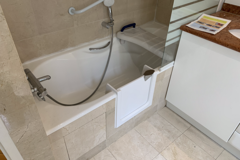 confiez la r&eacute;novation de votre baignoire &agrave; asni&egrave;res &agrave; des experts. solution rapide, durable et esth&eacute;tique pour donner un nouveau look &agrave; votre salle de bain.