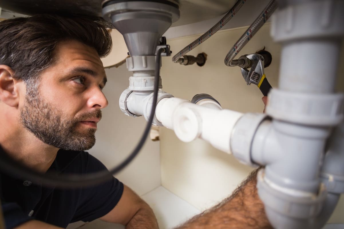 Plombier expert à Asnières sur Seine : quelles compétences ? découvrez les compétences essentielles d’un plombier à asnières : installation, dépannage, réparation de fuites et conseils pour l’entretien de votre plomberie. service rapide et professionnel.