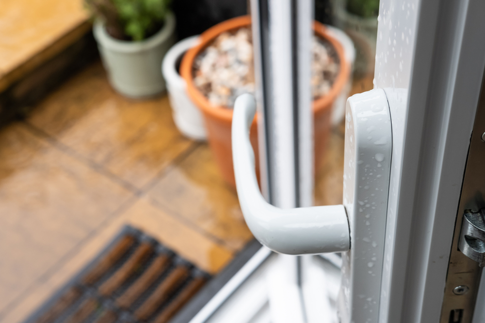 Fenêtres anti-effraction à Asnières sur Seine protégez votre maison à asnières avec des fenêtres anti-effraction robustes et design. sécurité renforcée, installation professionnelle et devis gratuit. demandez votre évaluation !