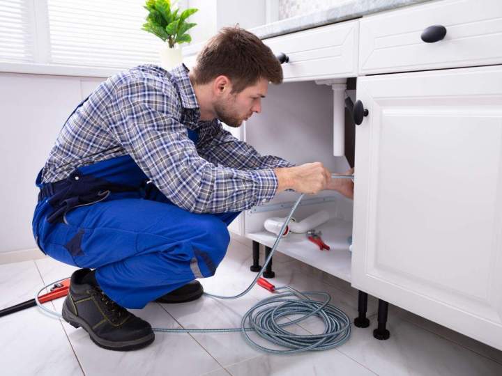 Plombier dépannage à Asnières sur Seine : solutions économiques trouvez un plombier à asnières proposant des solutions économiques pour tous vos travaux de plomberie. réactivité, qualité et tarifs abordables pour vos dépannages et installations.