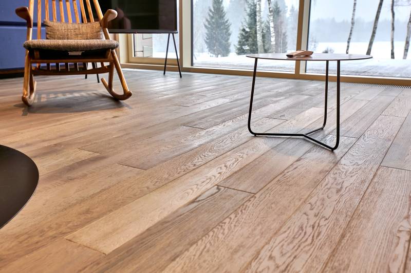 prix du parquet posé au m2 découvrez tout sur le prix du parquet au m² : types, tarifs moyens, conseils pour choisir et astuces pour estimer le coût de votre projet de pose de parquet.