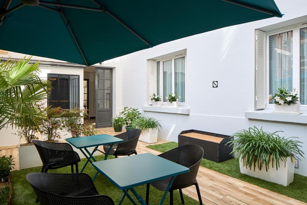 d&eacute;couvrez nos conseils pratiques pour rafra&icirc;chir votre appartement &agrave; asni&egrave;res : astuces simples, solutions naturelles et id&eacute;es d&rsquo;am&eacute;nagement pour un int&eacute;rieur frais et agr&eacute;able tout l&rsquo;&eacute;t&eacute;.
