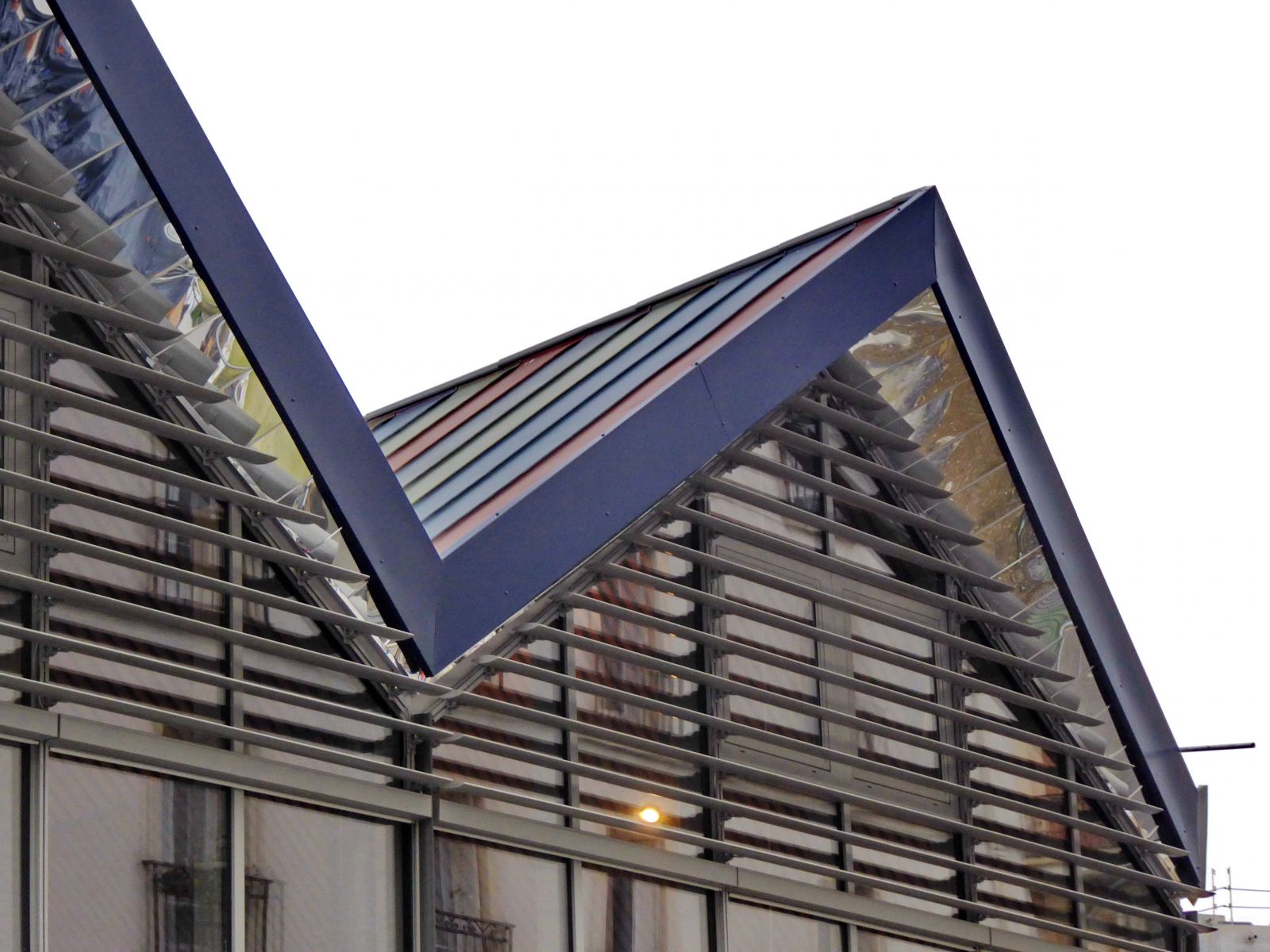 Rénovation extérieure avec un artisan à Asnières sur Seine : comment procéder ? confiez votre rénovation extérieure à asnières à des experts ! découvrez nos services sur-mesure pour embellir et valoriser votre façade, terrasse ou jardin. devis gratuit et travaux de qualité.