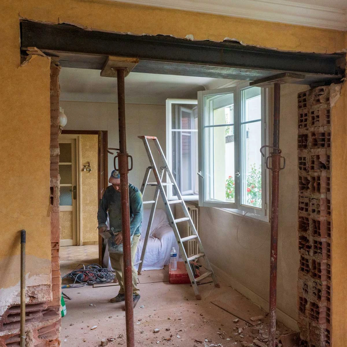 artisan rénovation intérieure : conseils et solutions pour sublimer votre logement transformez votre espace avec la rénovation intérieure : conseils, astuces et solutions pour moderniser votre maison ou appartement tout en optimisant confort et esthétique.