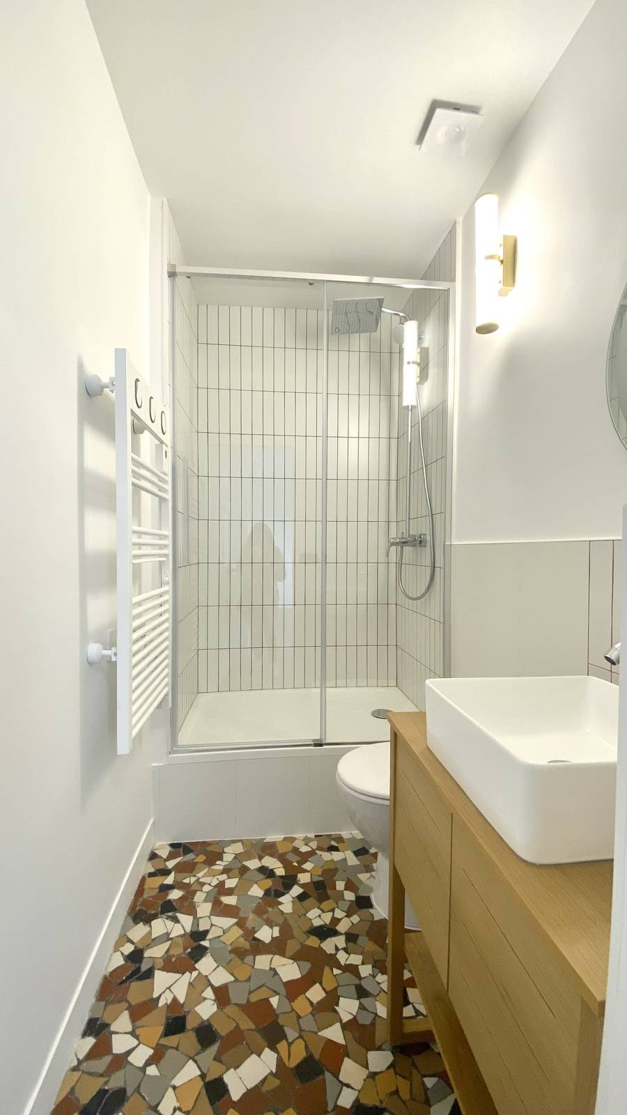 confiez la r&eacute;novation de votre salle de bain &agrave; asni&egrave;res &agrave; des professionnels exp&eacute;riment&eacute;s. design moderne, mat&eacute;riaux de qualit&eacute; et travaux sur mesure pour un r&eacute;sultat &agrave; la hauteur de vos attentes.