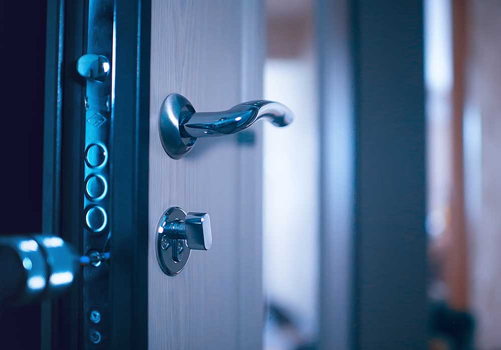 dépannage serrurerie découvrez nos services de serrurerie : dépannage rapide, ouverture de porte, installation et réparation de serrures pour particuliers et professionnels. sécurité, efficacité et intervention 24h/24.