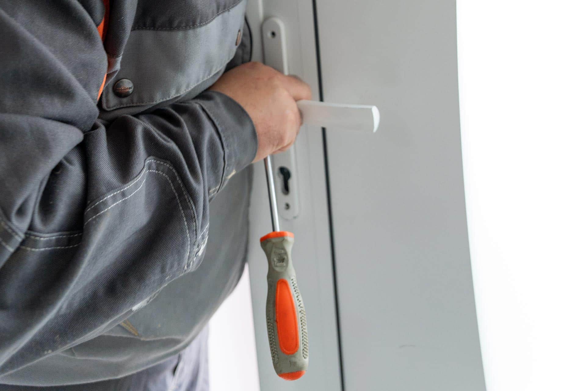Dépannage serrurerie : les solutions rapides et efficaces en cas d'urgence besoin d