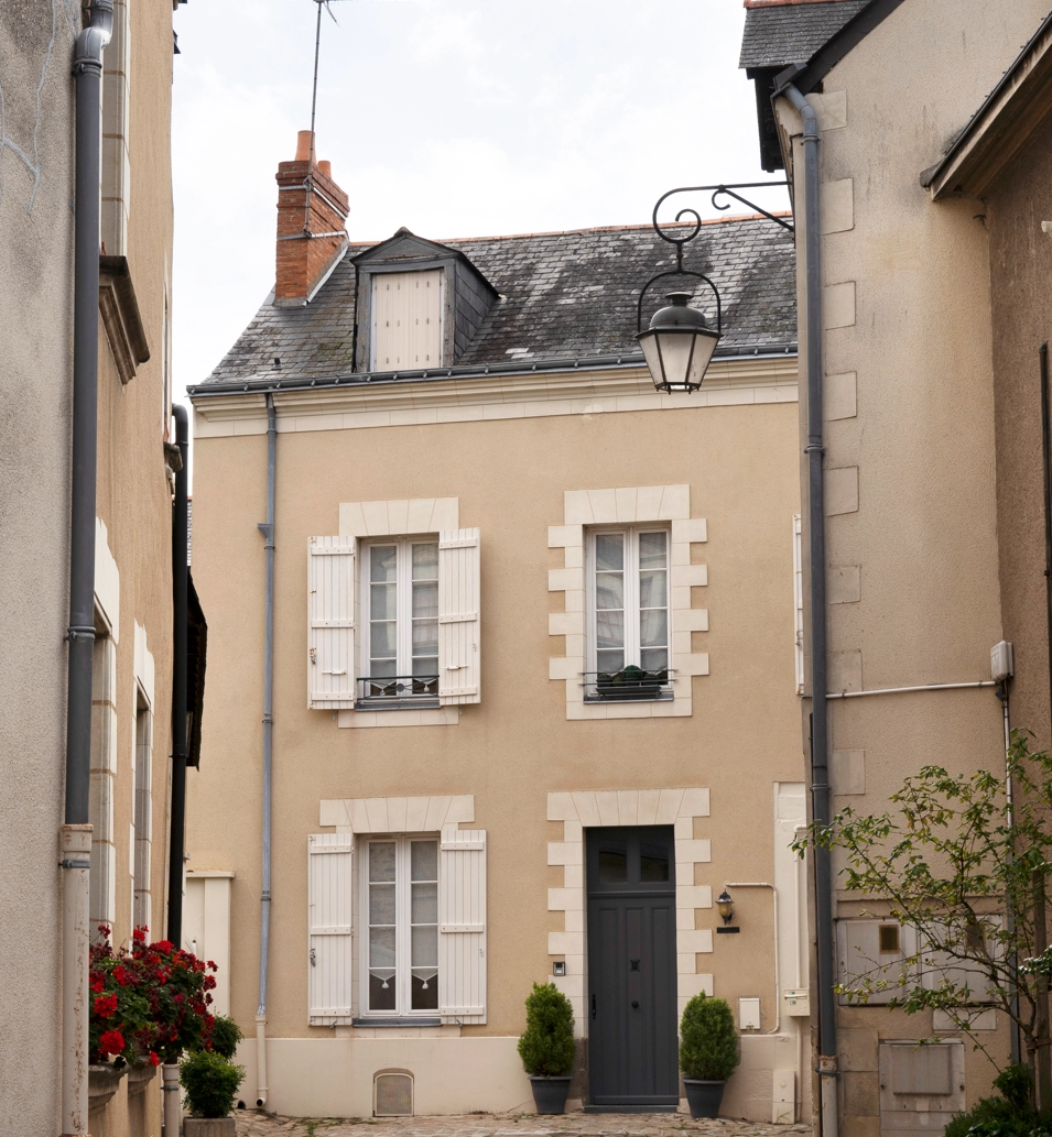 Rénover une maison ancienne : étapes clés et conseils d'experts découvrez nos conseils et solutions pour la rénovation de maison ancienne : idées d