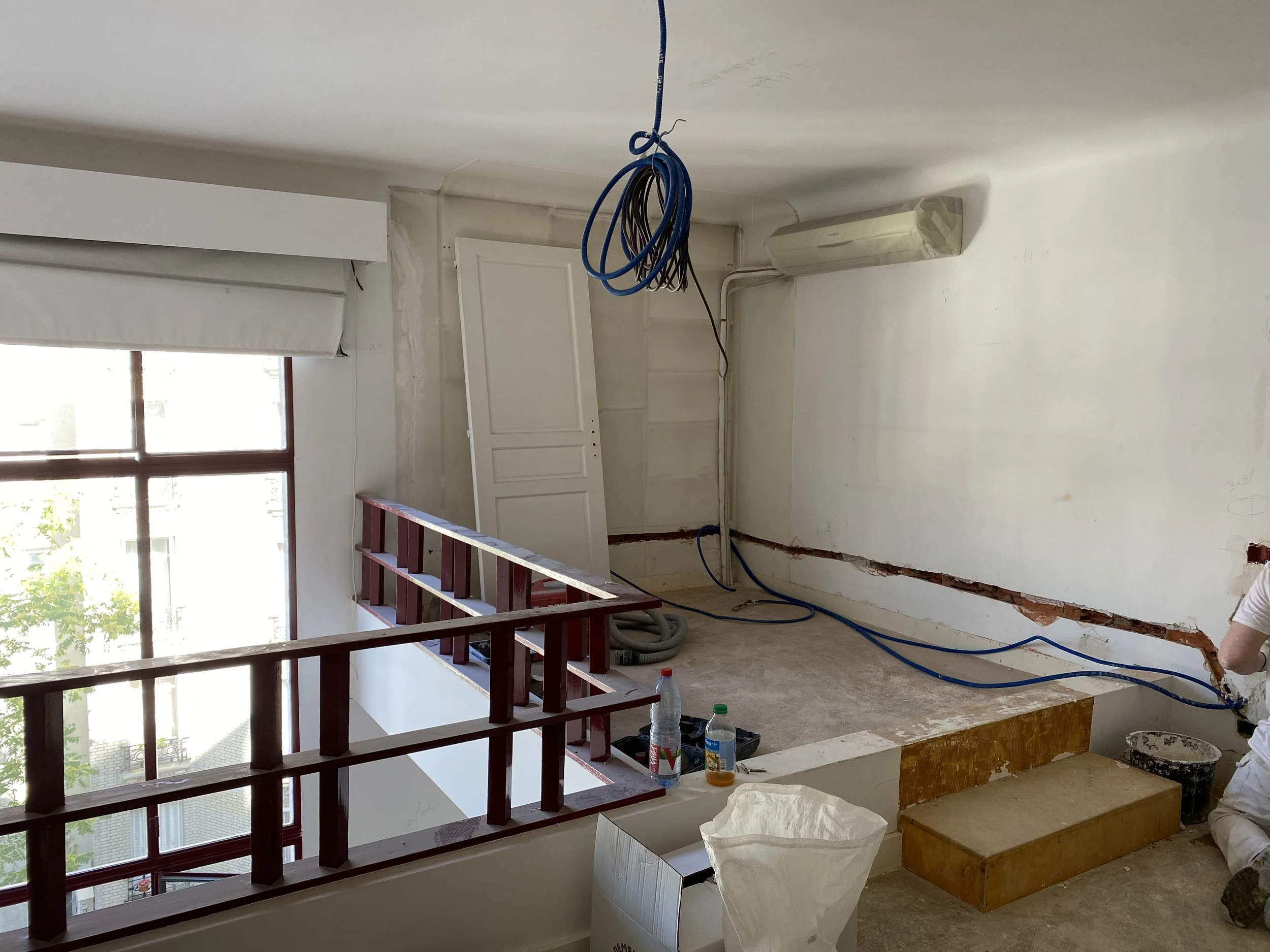 découvrez nos services de rénovation immobilière fiable à paris, alliant qualité, expertise et respect des délais pour transformer votre bien en toute sérénité.