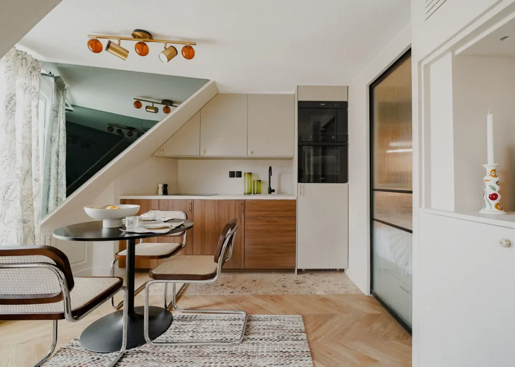 découvrez les clés pour réussir la rénovation de votre appartement : conseils pratiques, étapes essentielles et astuces pour un projet réussi et harmonieux.