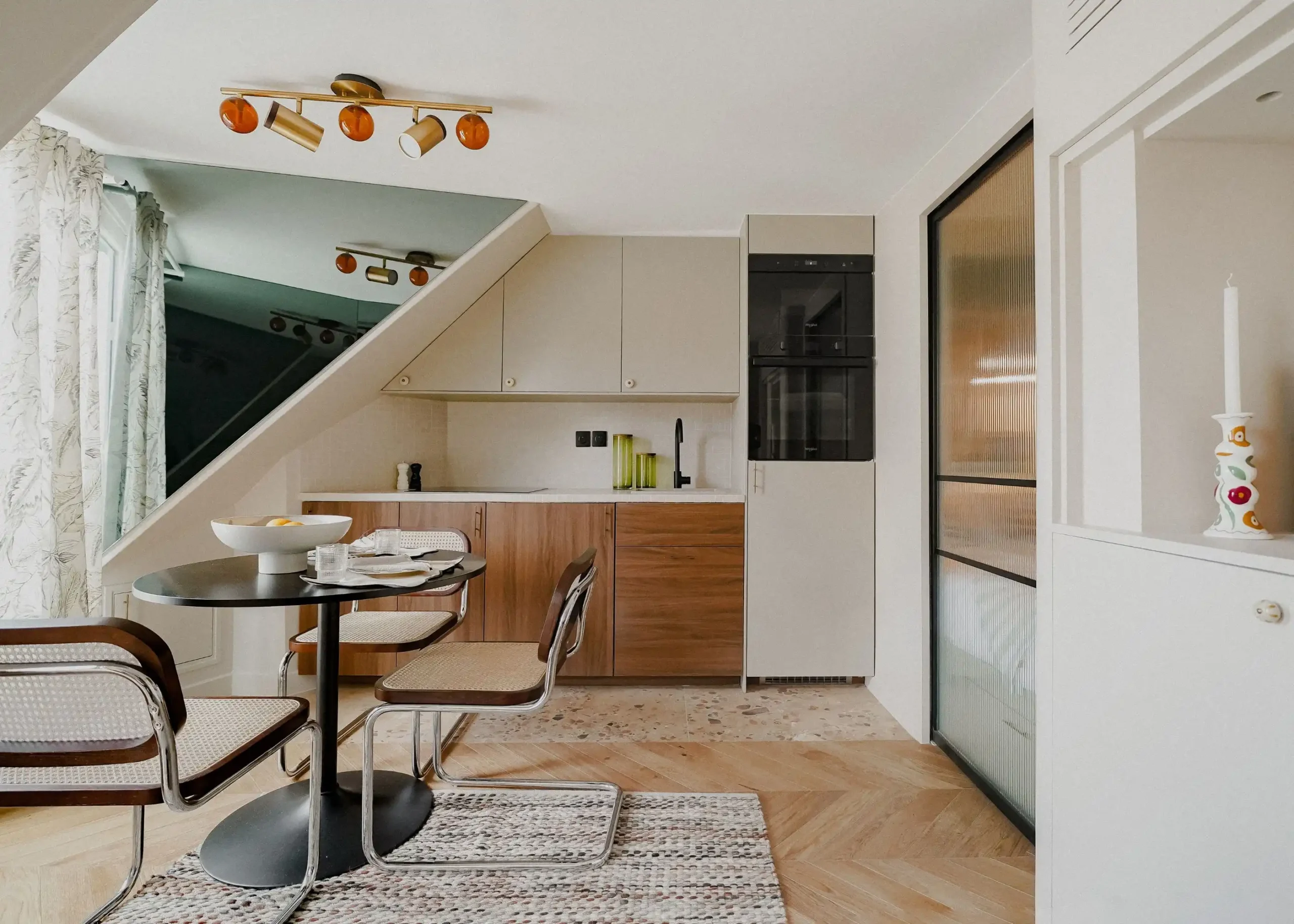 découvrez les clés pour réussir la rénovation de votre appartement : conseils pratiques, étapes essentielles et astuces pour un projet réussi et harmonieux.